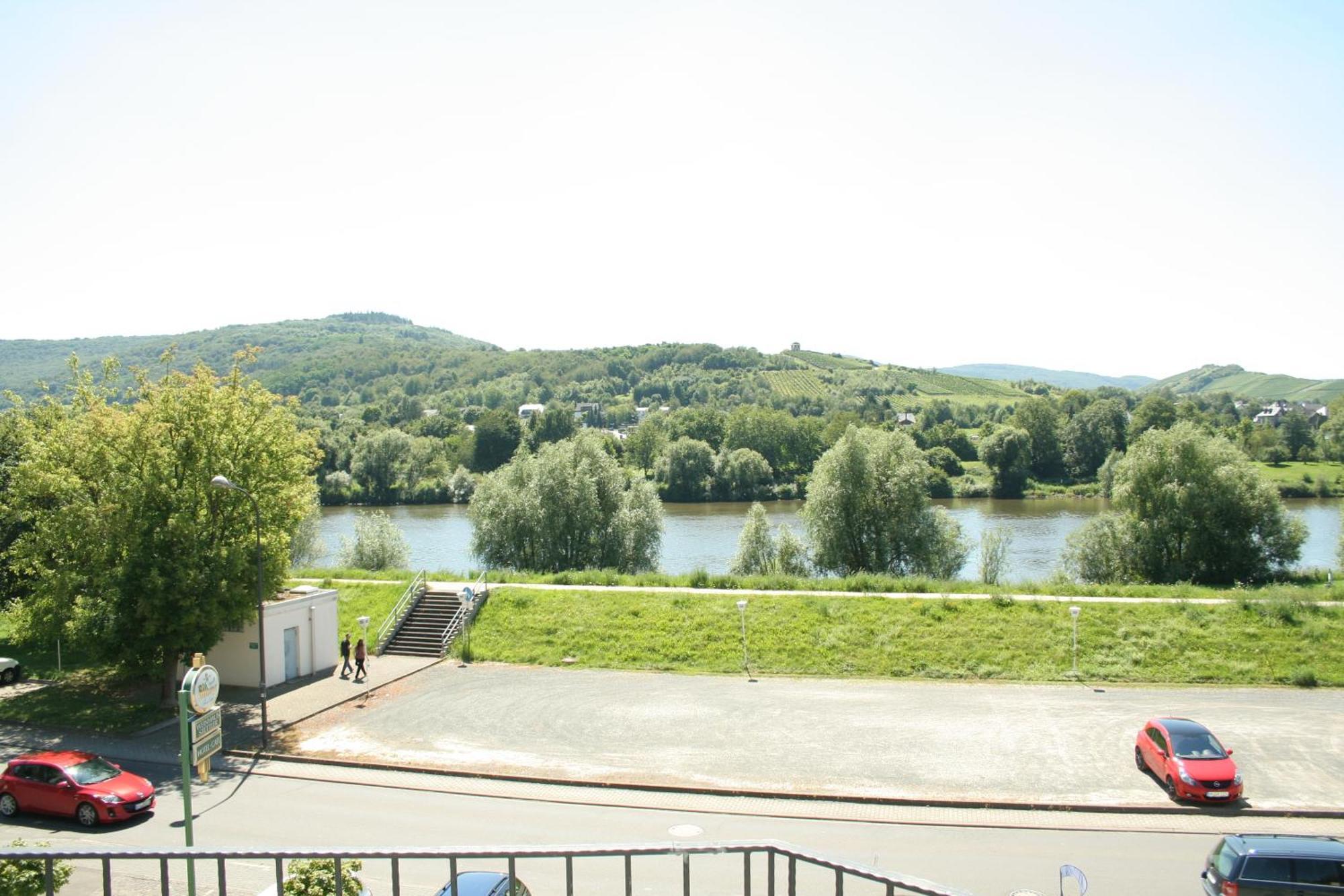Hotel-Weinhaus Stettler Lieser Zewnętrze zdjęcie